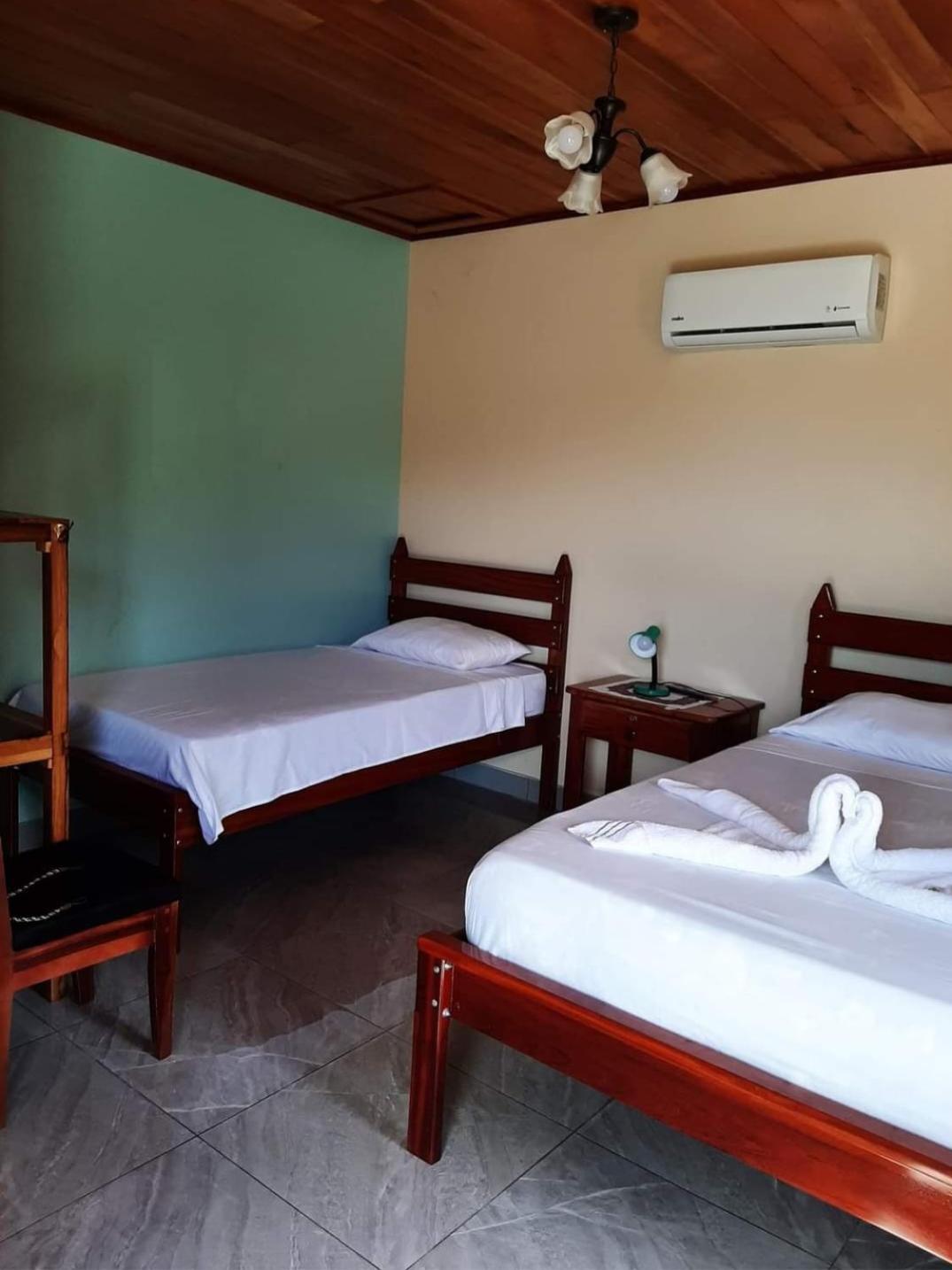 Cabinas El Pilon Rio Celeste Ngoại thất bức ảnh