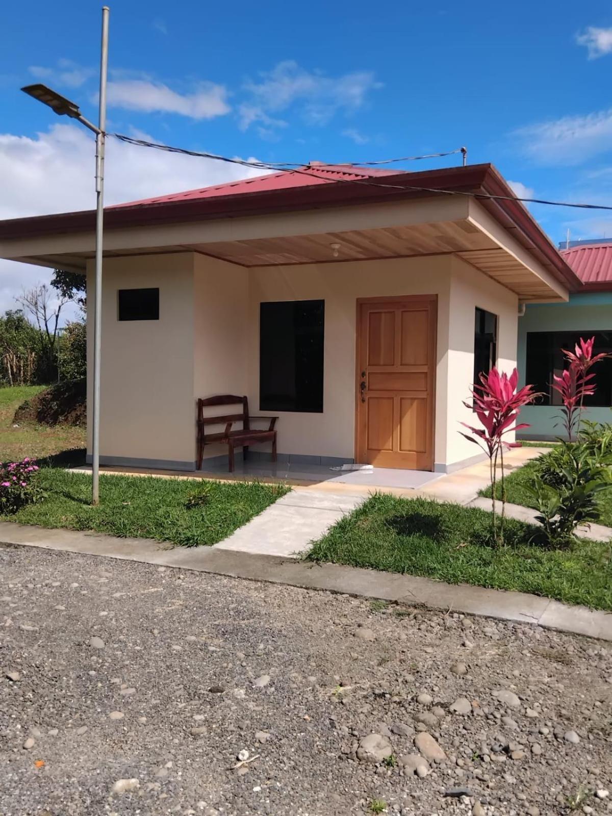 Cabinas El Pilon Rio Celeste Ngoại thất bức ảnh